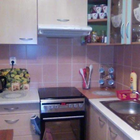 Проживание в семье Apartman Nova Lesna