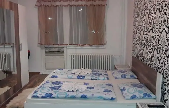 Ubytovanie v rodine Apartman Nova Lesna *